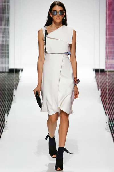 Look 6